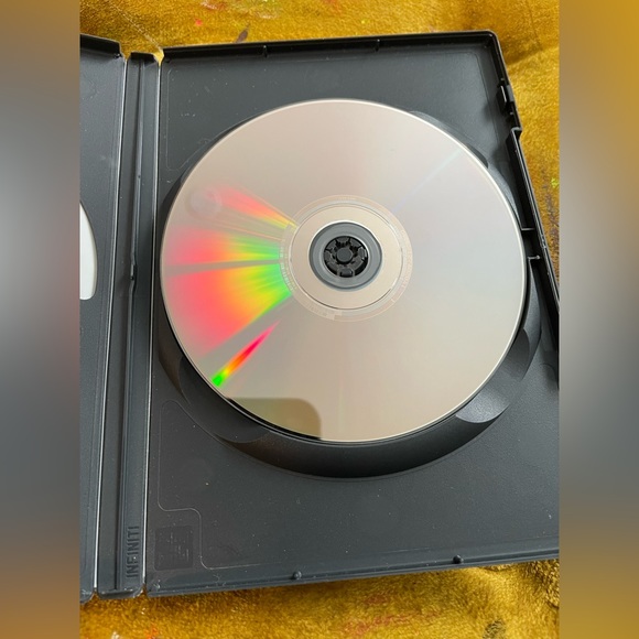 Cats & Dogs (Widescreen Version) DVD - Picture 4 of 4